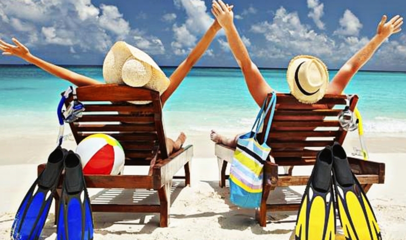 Как планируют провести лето работники разных отраслей?