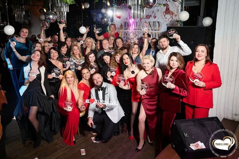 Магия блеска: «TURSLIVKI» устроили главный триумф этой зимы!